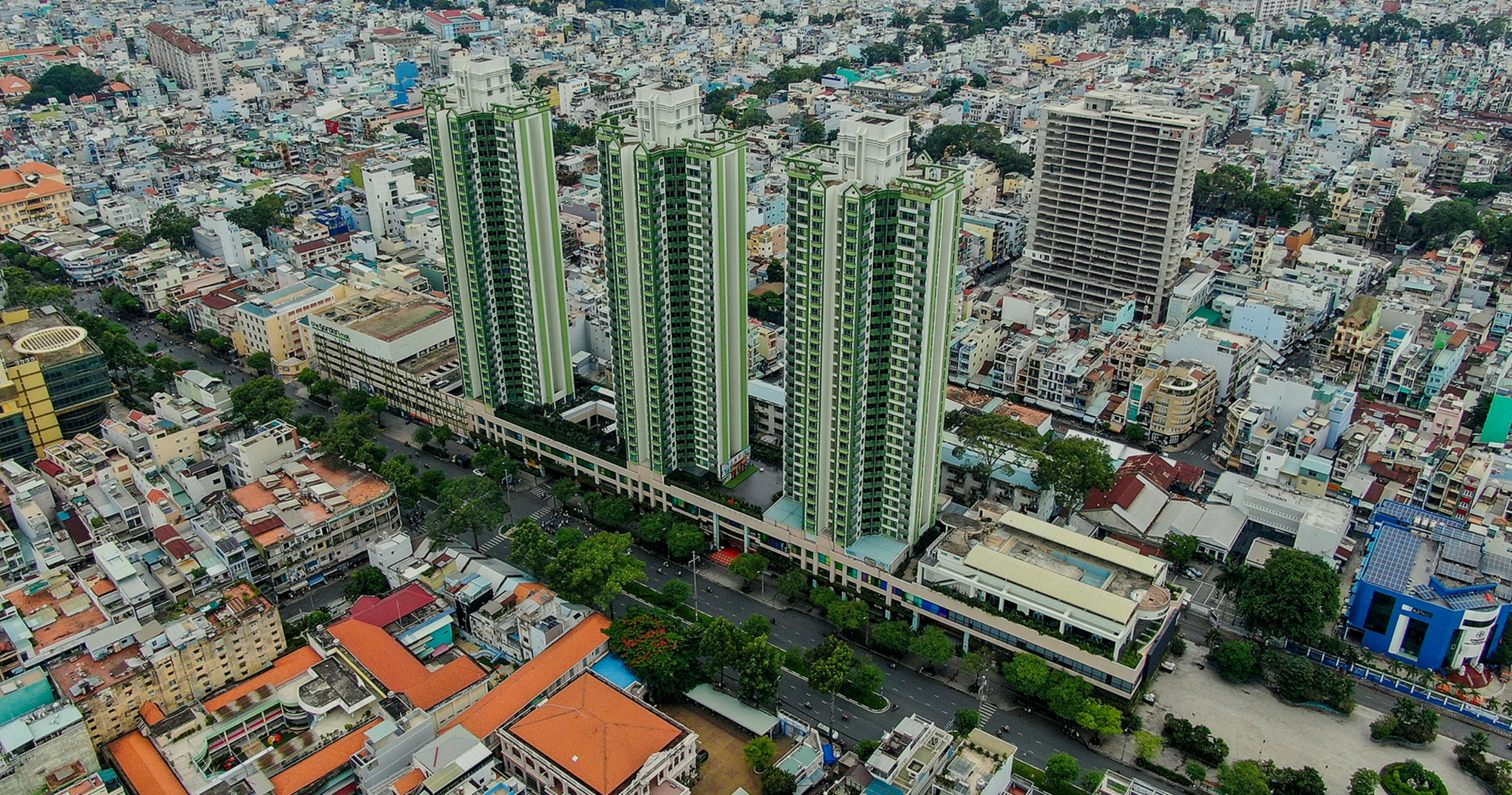 Thuận Kiều Plaza: Từ biểu tượng hoa lệ Sài Gòn một thời, trải qua ...