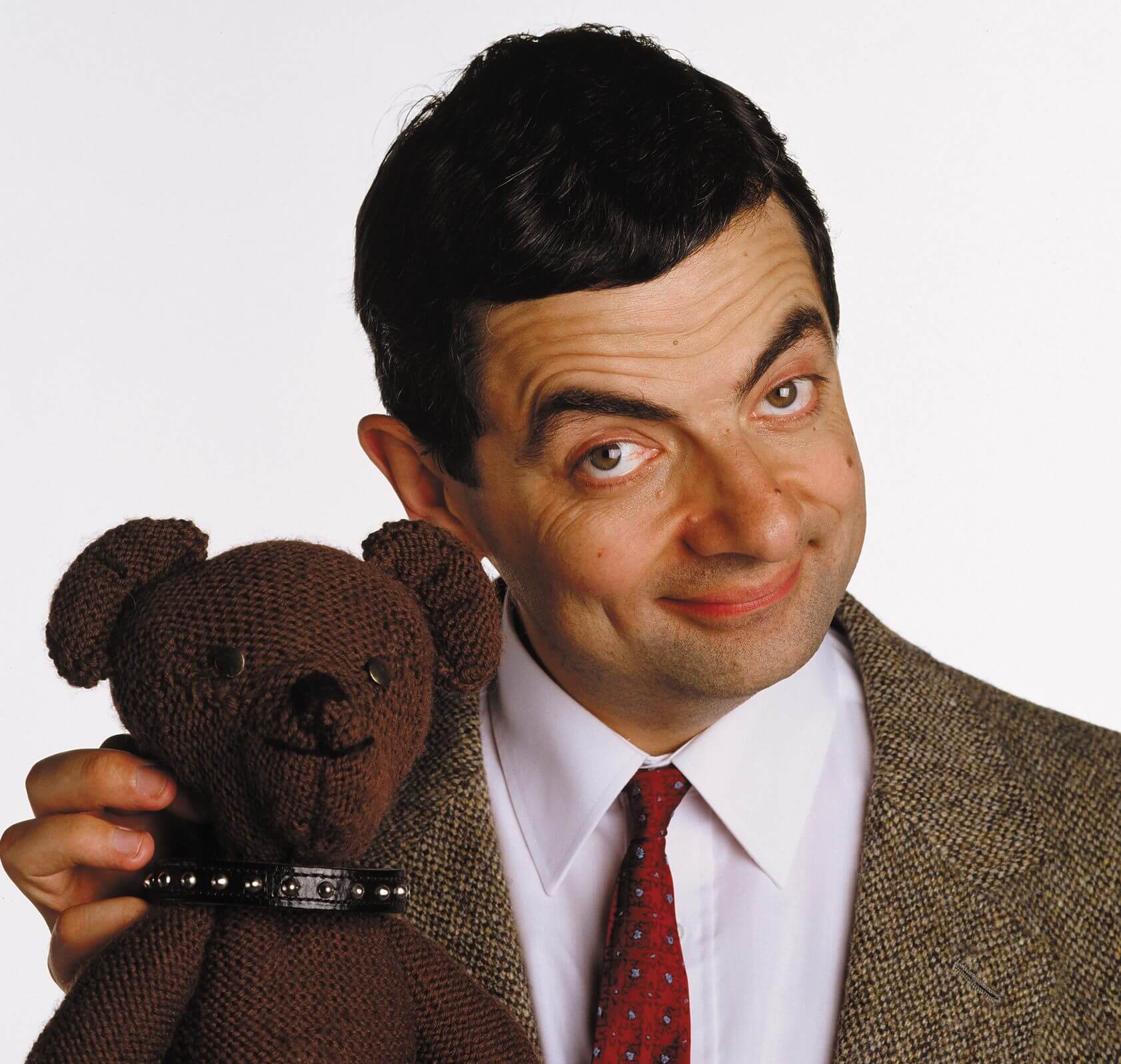 Sau khi bỏ vợ theo tình trẻ kém 28 tuổi, cuộc sống của Mr. Bean ở ...