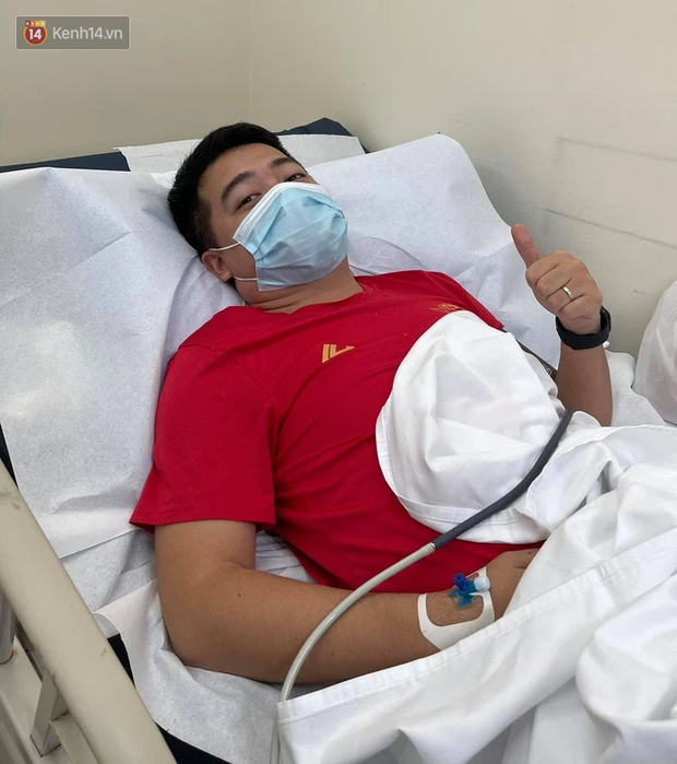 Hành trình chiến đấu với Covid-19 của phóng viên Việt Nam tác nghiệp tại UAE: Gục trong buổi họp báo, từng phải thở oxy vì tổn thương phổi nặng - Ảnh 3.