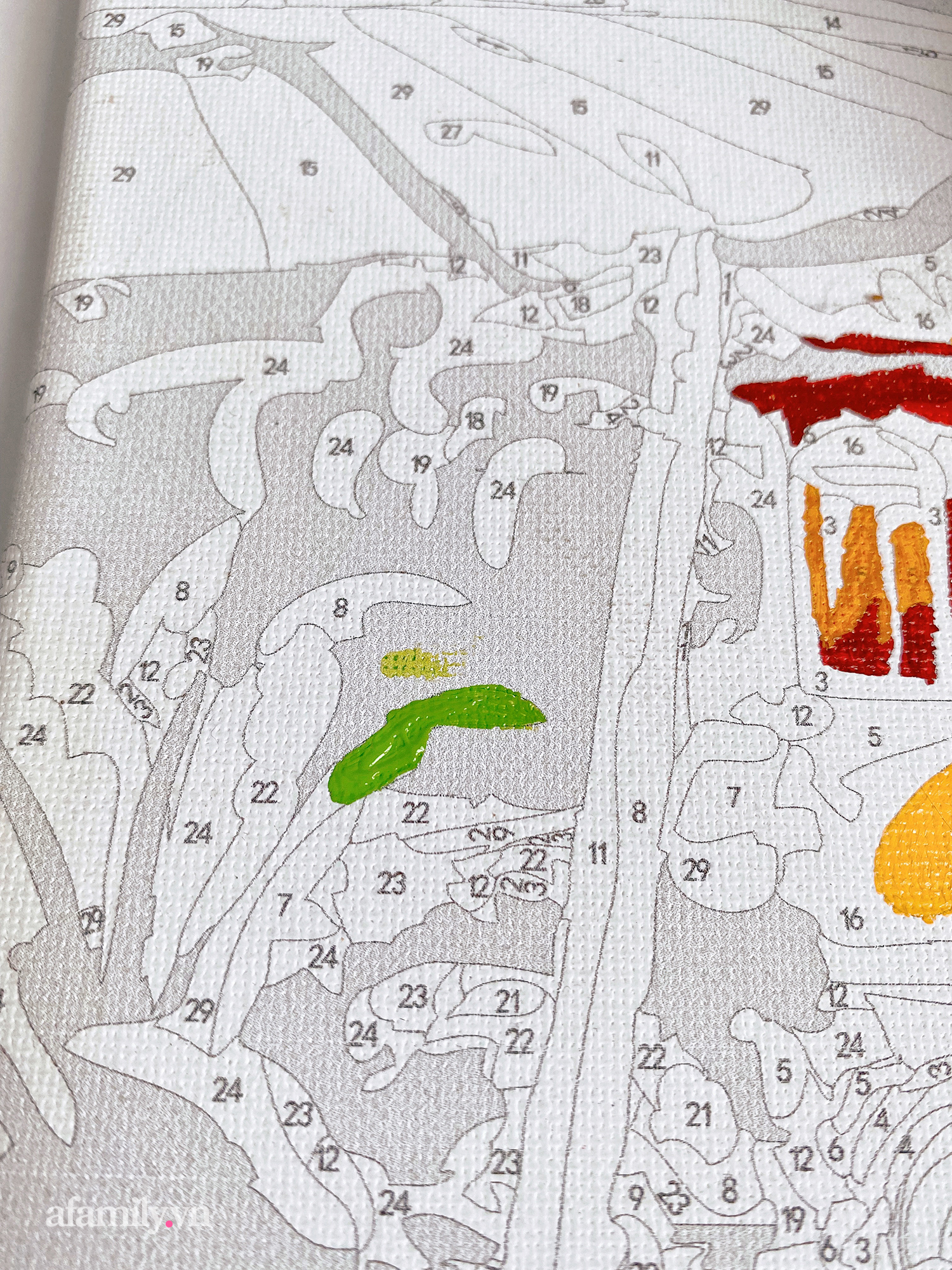 Tô tranh theo số trở thành thứ gây sốt tại Sài Gòn vì giết thời gian cực hiệu quả, có người còn kiếm được tiền trong đợt giãn cách xã hội - Ảnh 9. Tô tranh theo số trở thành thứ gây sốt tại Sài Gòn vì giết thời gian cực hiệu quả, có người còn kiếm được tiền trong đợt giãn cách xã hội - Ảnh 9.