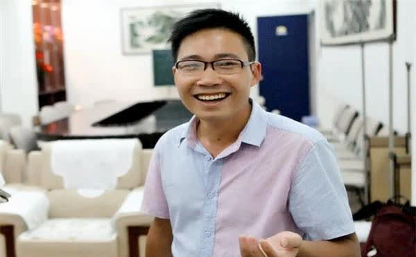 “Kẻ điên” quyết tâm thi 8 lần mới đỗ vào trường đại học top 1, cuộc sống ở tuổi 39 khiến ai cũng lắc đầu: Kiên trì đến cùng chưa chắc đã dẫn tới thành