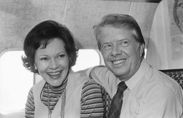 Jimmy Carter - cựu tổng thống hoa Kỳ tiết lộ chìa khóa giúp sống thọ đến gần trăm tuổi: Lấy một người vợ tốt! - Ảnh 3.