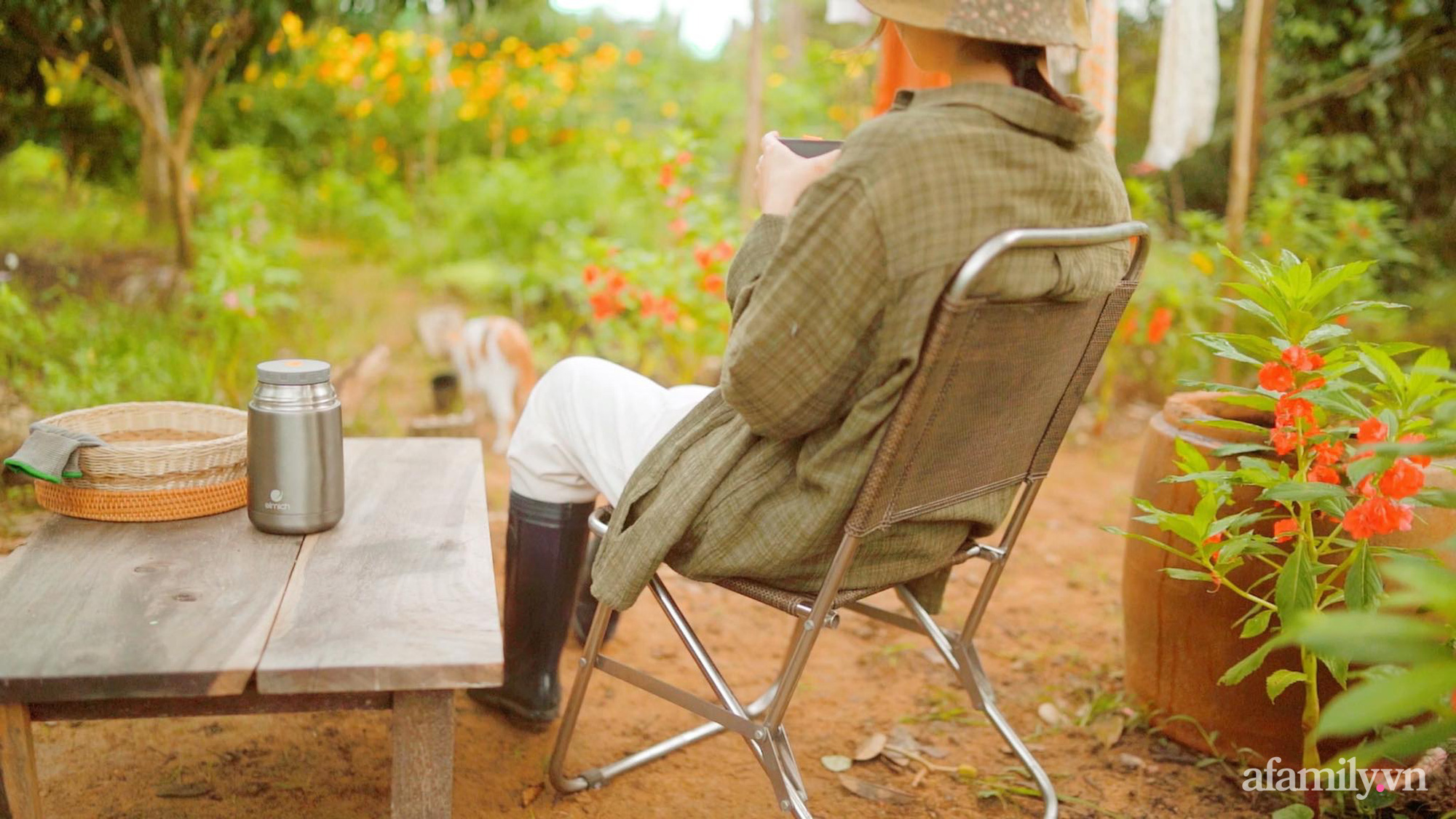 Cuộc sống yên bình bên khu vườn 2000m² sau hai năm bỏ phố về quê của cặp vợ chồng 9X - Ảnh 4.