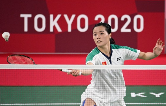Hot girl cầu lông Nguyễn Thuỳ Linh khiến tay vợt số 1 thế giới vã mồ hôi ở Olympic Tokyo - Ảnh 1.