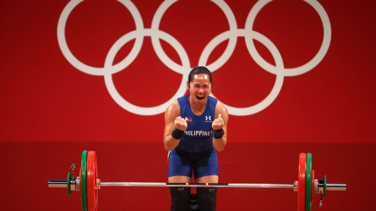 Các VĐV Olympic nhận thưởng bao nhiêu khi giành HCV? Mỹ treo thưởng 863 triệu nhưng chỉ bằng 1/20 so với Singapore - Ảnh 1. Các VĐV Olympic nhận thưởng bao nhiêu khi giành HCV? Mỹ treo thưởng 863 triệu nhưng chỉ bằng 1/20 so với Singapore - Ảnh 1.