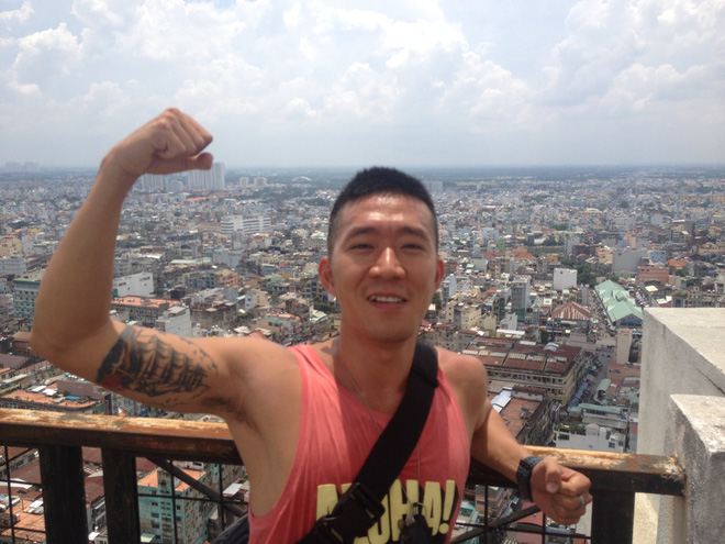 YouTuber máu liều nhất Việt Nam: Đi khắp đất nước khám phá toàn địa điểm rùng rợn, thu nhập mỗi tháng có khi lên đến cả trăm triệu đồng - Ảnh 7.