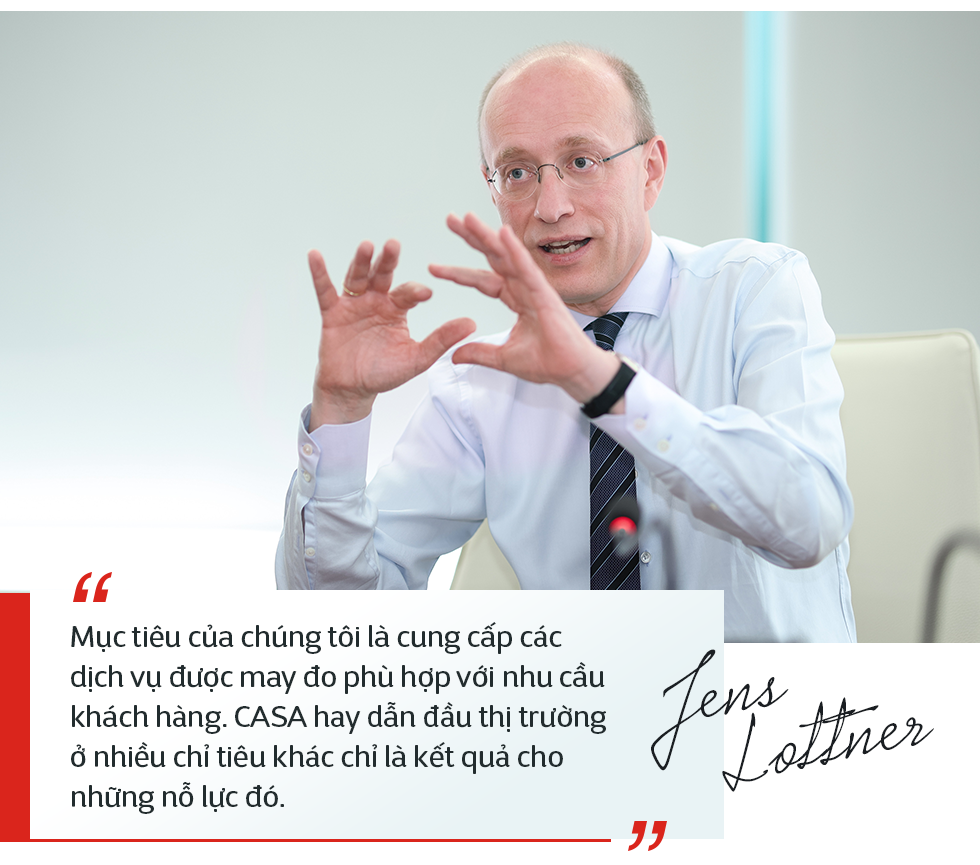 CEO Techcombank Jens Lottner: ‘Tôi muốn hướng đến cung cấp trải nghiệm dịch vụ khách hàng lý thú và đơn giản như khi tải bài hát trên Spotify! - Ảnh 2.