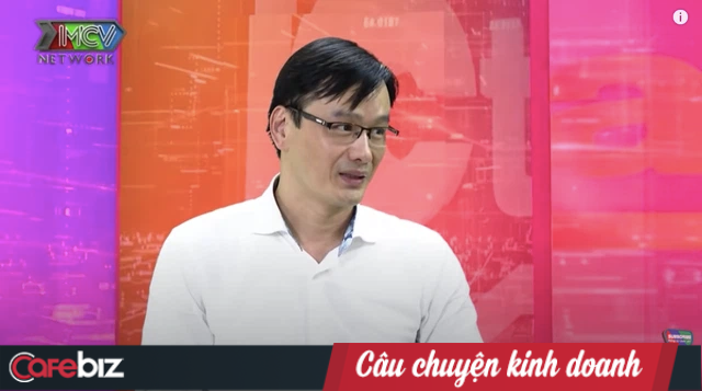 Chủ tịch FPT Telecom Hoàng Nam Tiến: “Tôi cực ghét từ Customer First hay ‘Khách hàng là Thượng ĐếChủ tịch FPT Telecom Hoàng Nam Tiến: Tôi cực ghét từ Customer First hay ‘Khách hàng là Thượng Đế’! Đó phải là Customer Centric - Khách hàng là trung tâm - Ảnh 3.