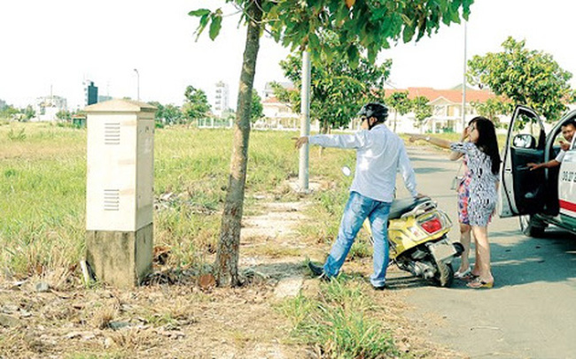 Sức chịu đựng thị trường giảm dần, BĐS vẫn chưa xuất hiện bán tháo trên diện rộng - Ảnh 1.