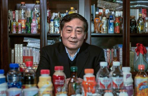‘Vua đồ uống’ Tông Khánh Hậu: Nửa đời nghèo khó, khởi nghiệp năm 42 tuổi, 3 lần trở thành người giàu nhất Trung Quốc nhờ làm 1 điều duy nhất suốt 32 năm qua - Ảnh 2.