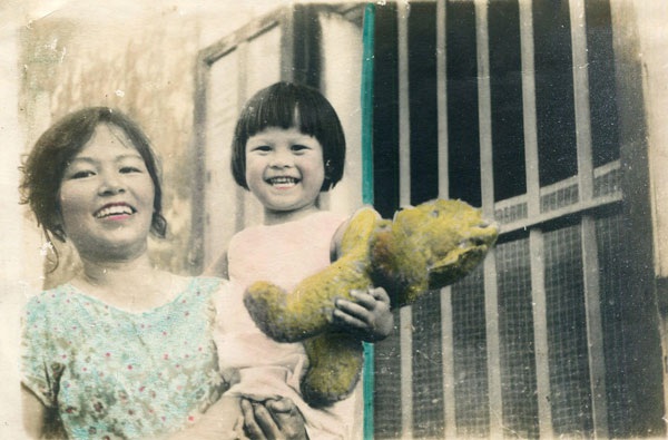 Món ăn bất hủ 65 năm đẫm vị Trung thu của nhạc sĩ Phạm Tuyên và cô con gái út gián tiếp nối nghiệp cha khởi đầu từ chương trình Những bông hoa nhỏ - Ảnh 1.