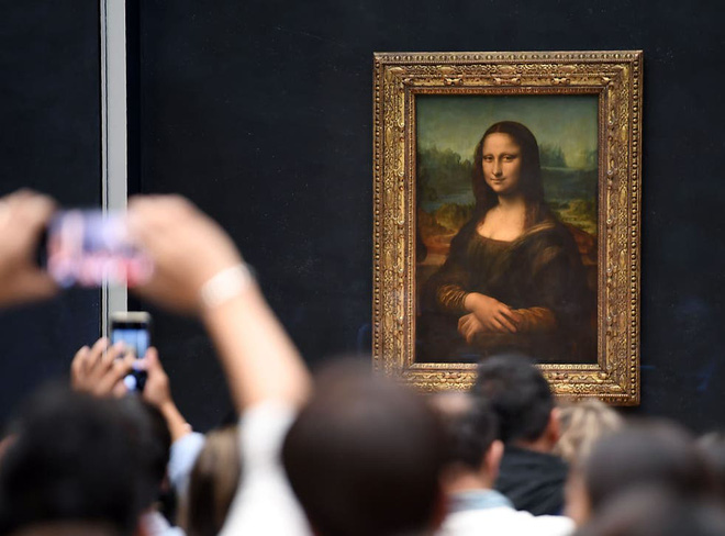Hãy ngắm nàng Mona Lisa với vẻ đẹp kì diệu và thần bí của một trong những hình tượng nghệ thuật nổi tiếng nhất thế giới!