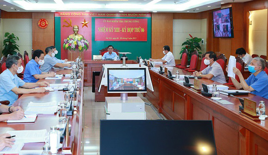 Đề nghị Ban Bí thư kỷ luật 2 nguyên Tổng Giám đốc BHXH Việt Nam - Ảnh 1.