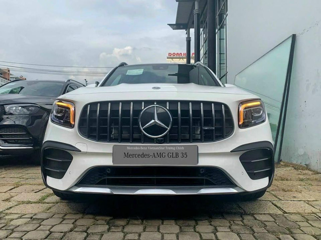 Mercedes-AMG GLB 35 ồ ạt về đại lý: SUV 7 chỗ mạnh nhất Việt Nam cho dân chơi mê tốc độ, giá đắt hơn GLC 300 - Ảnh 5.