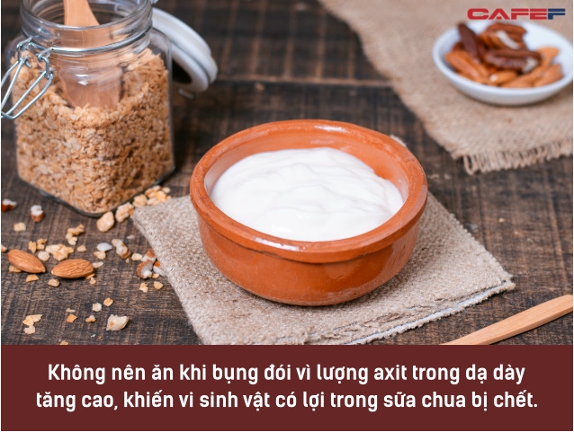 Sữa chua là thần dược nhưng sẽ biến thành độc dược nếu dùng sai cách: Ăn thế nào cho đúng và cần tránh những sai lầm nào? - Ảnh 1.