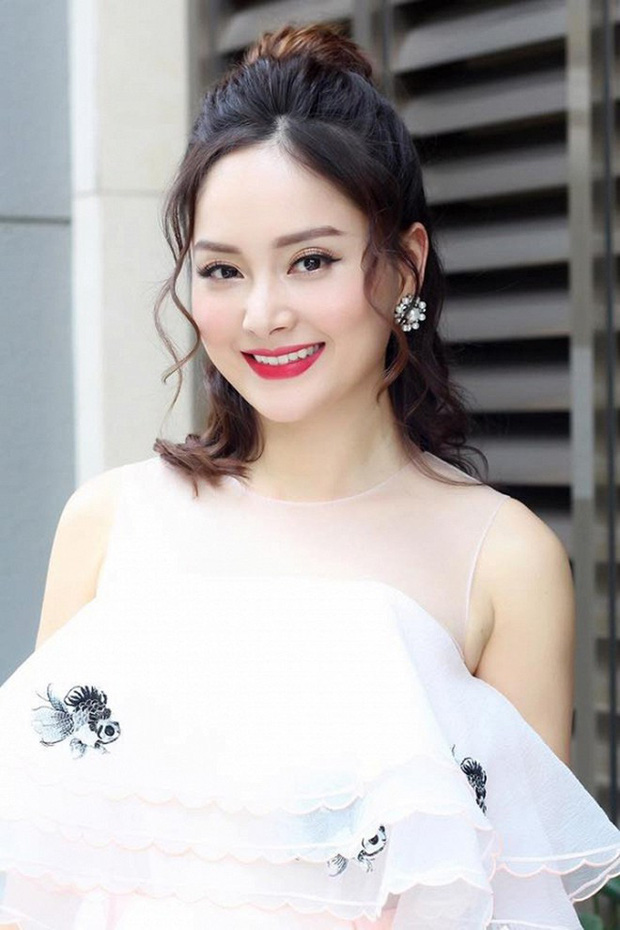  Có 1 Hoa hậu Việt Nam siêu kín tiếng đang giữ chức Giám đốc Kinh doanh, được Guinness ghi nhận nàng Hậu thạo nhiều ngoại ngữ nhất!  - Ảnh 6.