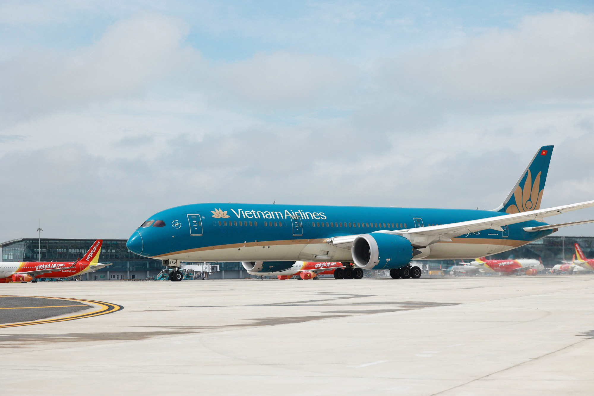 Cảnh tượng ‘thích mắt’ nhưng khiến Tổng Giám đốc Vietnam Airlines muốn quên nhất năm 2021! - Ảnh 4.