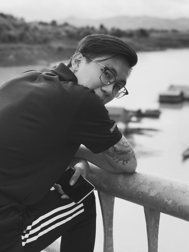 3 Rich Kid nhà IVY Moda: Không phô trương đồ hiệu, 2 anh chị lớn du học về kế nghiệp, cậu út làm mẫu nhí tài năng - Ảnh 3.