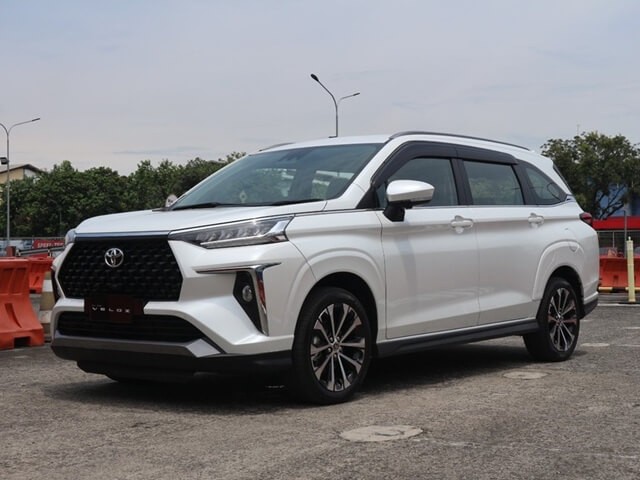Đại lý bắt đầu nhận đặt cọc, Toyota Veloz 2022 sẽ sớm về Việt Nam đối đầu Mitsubishi Xpander - Ảnh 1.