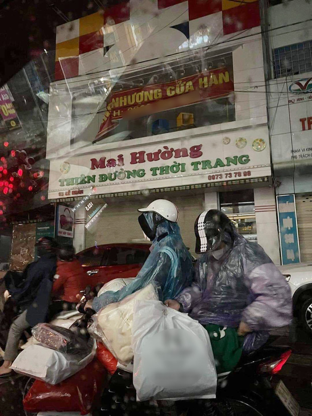  Sau vụ đánh đập, làm nhục nữ sinh ở Thanh Hóa, shop thời trang Mai Hưởng đã đóng cửa, treo biển thông báo nhượng cửa hàng - Ảnh 3.