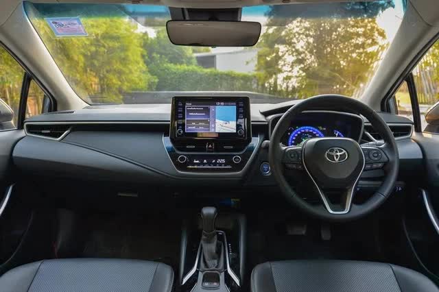 Đại lý nhận đặt cọc Toyota Corolla Altis 2022: Giá dự kiến từ 750 triệu đồng, 3 phiên bản, áp đảo công nghệ trong phân khúc - Ảnh 5.
