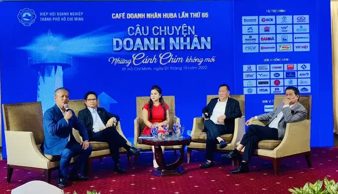 Bà Lê Hoàng Diệp Thảo kể chuyện gầy dựng King Coffee sau biến cố gia đình - Ảnh 2. Bà Lê Hoàng Diệp Thảo kể chuyện gầy dựng King Coffee sau biến cố gia đình - Ảnh 2.