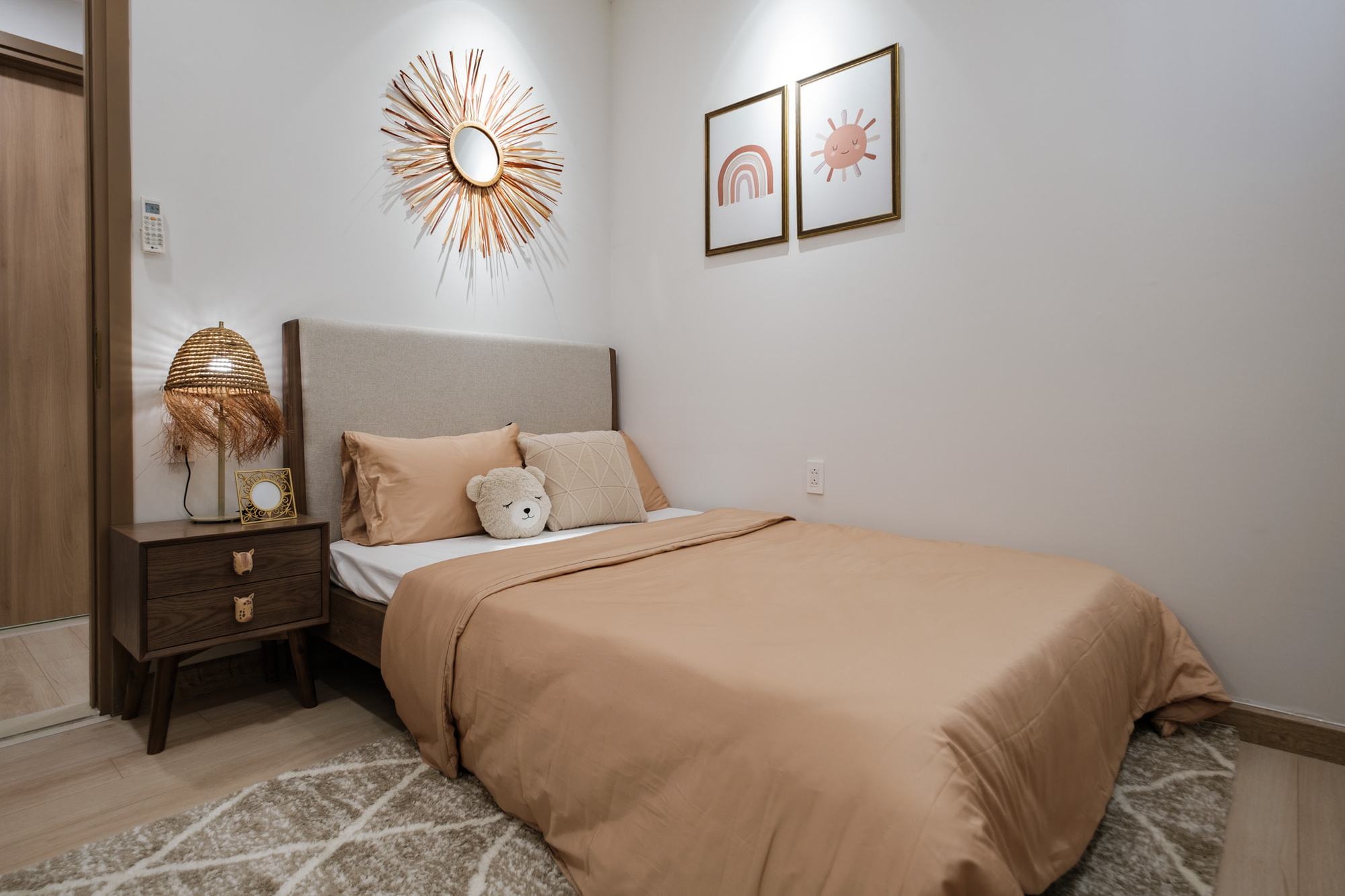 Cải tạo căn hộ 67m² cho 3 người với chi phí gần 700 triệu - Ảnh 7. Cải tạo căn hộ 67m² cho 3 người với chi phí gần 700 triệu - Ảnh 7.