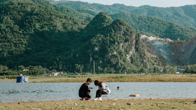 Những hồ nước đẹp ngay gần Hà Nội khiến du khách phải lòng - Ảnh 23. Những hồ nước đẹp ngay gần Hà Nội khiến du khách phải lòng - Ảnh 23.