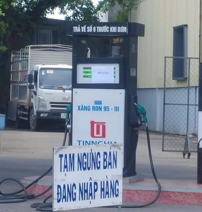 Bộ Công Thương nói gì việc hơn 400 cây xăng gián đoạn hoạt động? - Ảnh 1. Bộ Công Thương nói gì việc hơn 400 cây xăng gián đoạn hoạt động? - Ảnh 1.