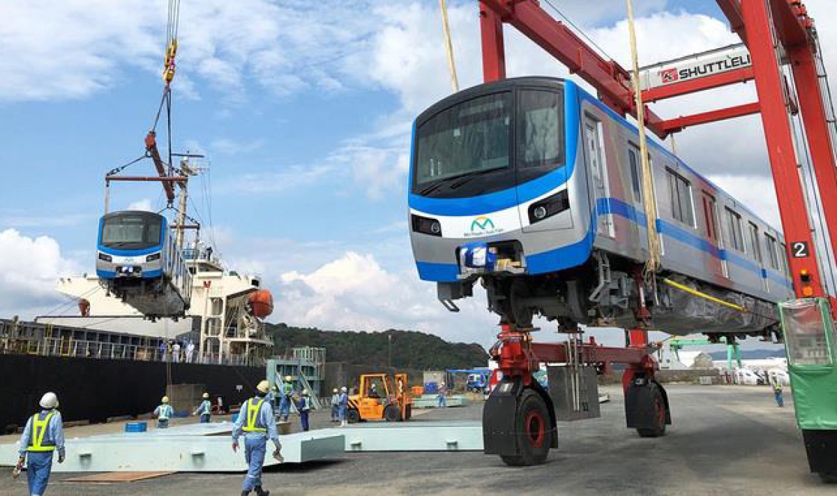 Toàn bộ 51 toa tàu metro sản xuất tại Nhật Bản đã được vận chuyển đến Việt Nam - Ảnh 2. Toàn bộ 51 toa tàu metro sản xuất tại Nhật Bản đã được vận chuyển đến Việt Nam - Ảnh 2.