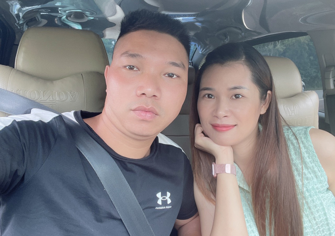 Mẹ đơn thân rao bán nhà, cưới luôn con trai người mua nhà - Ảnh 1.