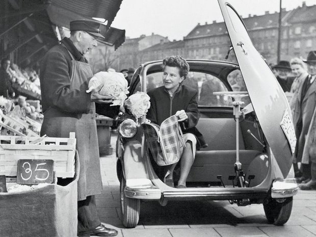  Isetta: Chiếc xe siêu nhỏ đầu tiên trên thế giới - Ảnh 2.