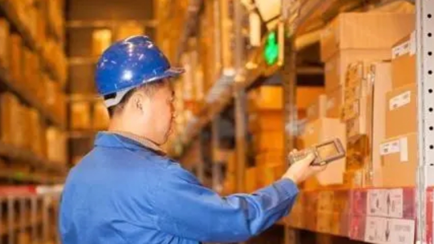 Đại gia được mệnh danh người vô hình của Trung Quốc: Từ chàng trai nhà 3 đời làm nông dân đến ông trùm khoáng sản, thoát kiếp bốc vác nhờ liều ăn nhiều - Ảnh 1. Đại gia được mệnh danh người vô hình của Trung Quốc: Từ chàng trai nhà 3 đời làm nông dân đến ông trùm khoáng sản, thoát kiếp bốc vác nhờ liều ăn nhiều - Ảnh 1.