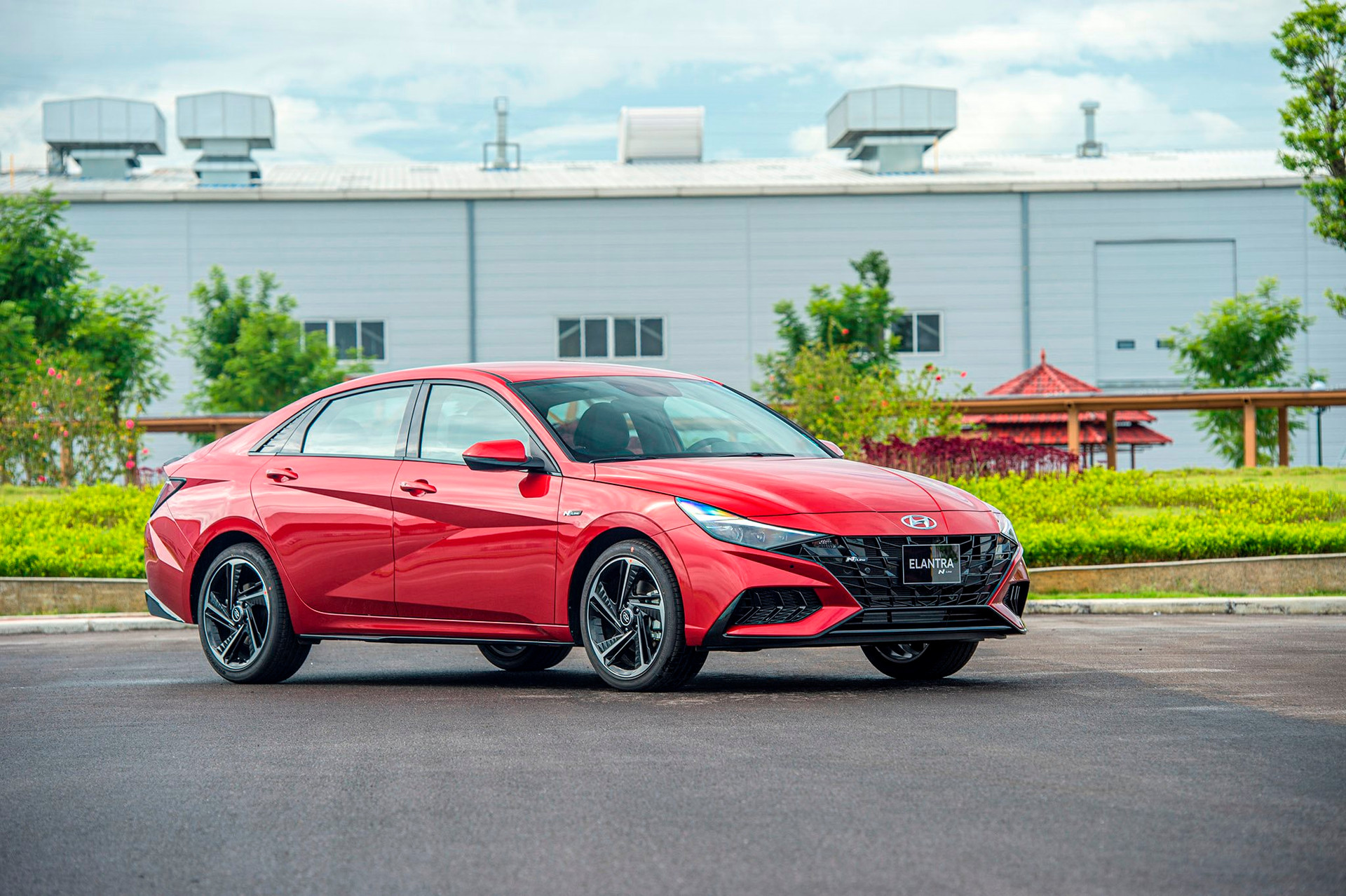 Chào giá từ 599 triệu, Hyundai Elantra quyết đấu Kia K3, Mazda3 tại Việt Nam - Ảnh 9.