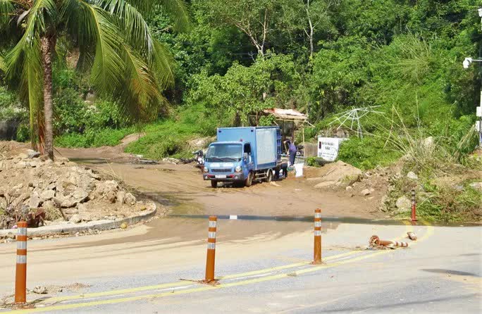 21 điểm sạt lở chia cắt bán đảo Sơn Trà, Đà Nẵng - Ảnh 6.