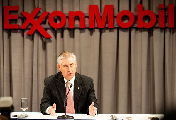 Công ty năng lượng 140 năm tuổi ExxonMobil đứng trước thay đổi lớn - Ảnh 4.