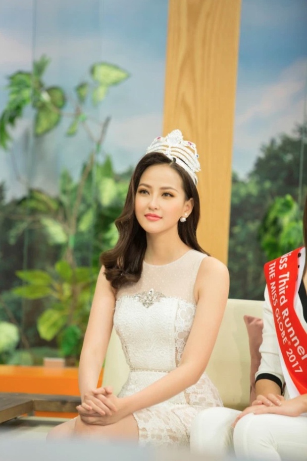  Cuộc sống của 5 mỹ nhân Việt đăng quang hoa hậu quốc tế - Ảnh 10.