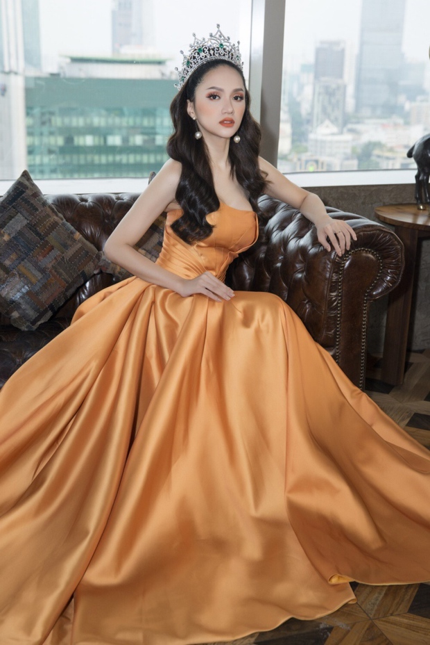  Cuộc sống của 5 mỹ nhân Việt đăng quang hoa hậu quốc tế - Ảnh 6.