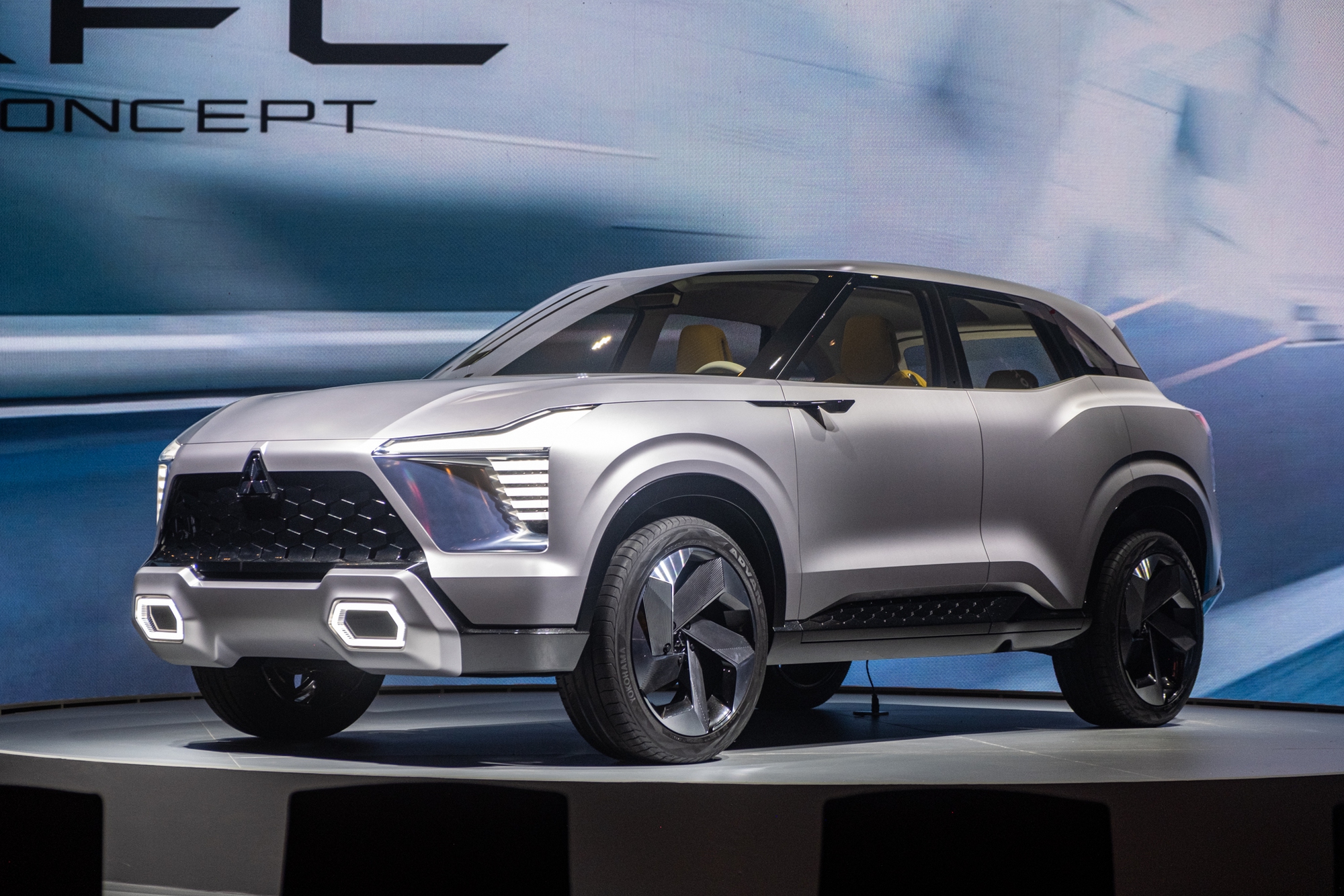 Đại lý đã nhận cọc Mitsubishi XFC: Giá dự kiến 700-800 triệu đồng, giao xe giữa năm sau - Ảnh 2. Đại lý đã nhận cọc Mitsubishi XFC: Giá dự kiến 700-800 triệu đồng, giao xe giữa năm sau - Ảnh 2.