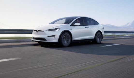 Tesla bất ngờ giảm giá 2 mẫu xe chủ lực để cạnh tranh với loạt ông lớn nội địa Trung Quốc