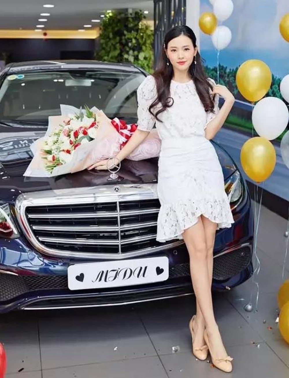Sao nữ cực mát tay trong làng kinh doanh, vừa làm sếp lớn, vừa ở biệt thự rộng, lót tay nhiều BĐS giá trị khác - Ảnh 6. Sao nữ cực mát tay trong làng kinh doanh, vừa làm sếp lớn, vừa ở biệt thự rộng, lót tay nhiều BĐS giá trị khác - Ảnh 6.