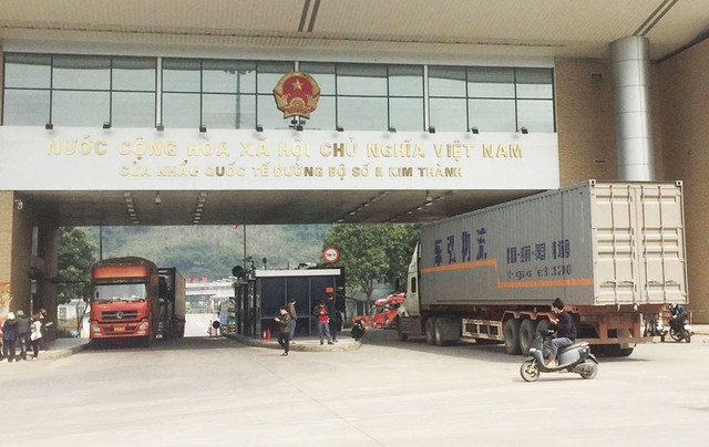 Gần 70 tấn sầu riêng xuất khẩu chính ngạch sang Trung Quốc qua cửa khẩu Lào Cai - Ảnh 1.