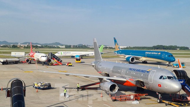 Tăng hơn 8.000 chuyến bay dịp Tết Nguyên đán - Ảnh 1.