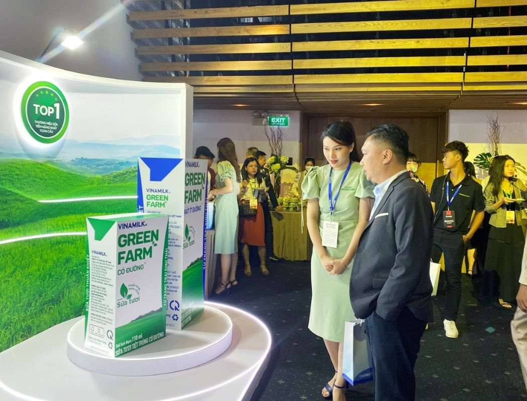 Vinamilk - Thương hiệu tỷ USD duy nhất trong Top 25 thương hiệu F&B dẫn đầu của Forbes Việt Nam - Ảnh 4. Vinamilk - Thương hiệu tỷ USD duy nhất trong Top 25 thương hiệu F&B dẫn đầu của Forbes Việt Nam - Ảnh 4.