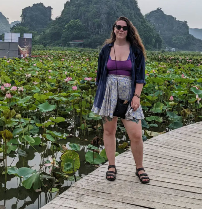 Nỗ lực đi khắp Đông Nam Á của cô gái mắc nhiều bệnh: Đam mê xê dịch để cuộc đời không uổng phí trong bệnh viện - Ảnh 3. Nỗ lực đi khắp Đông Nam Á của cô gái mắc nhiều bệnh: Đam mê xê dịch để cuộc đời không uổng phí trong bệnh viện - Ảnh 3.