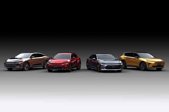 Toyota Crown sẽ bổ sung hàng loạt phiên bản mới, có bản hạng sang đích thực - Ảnh 1.