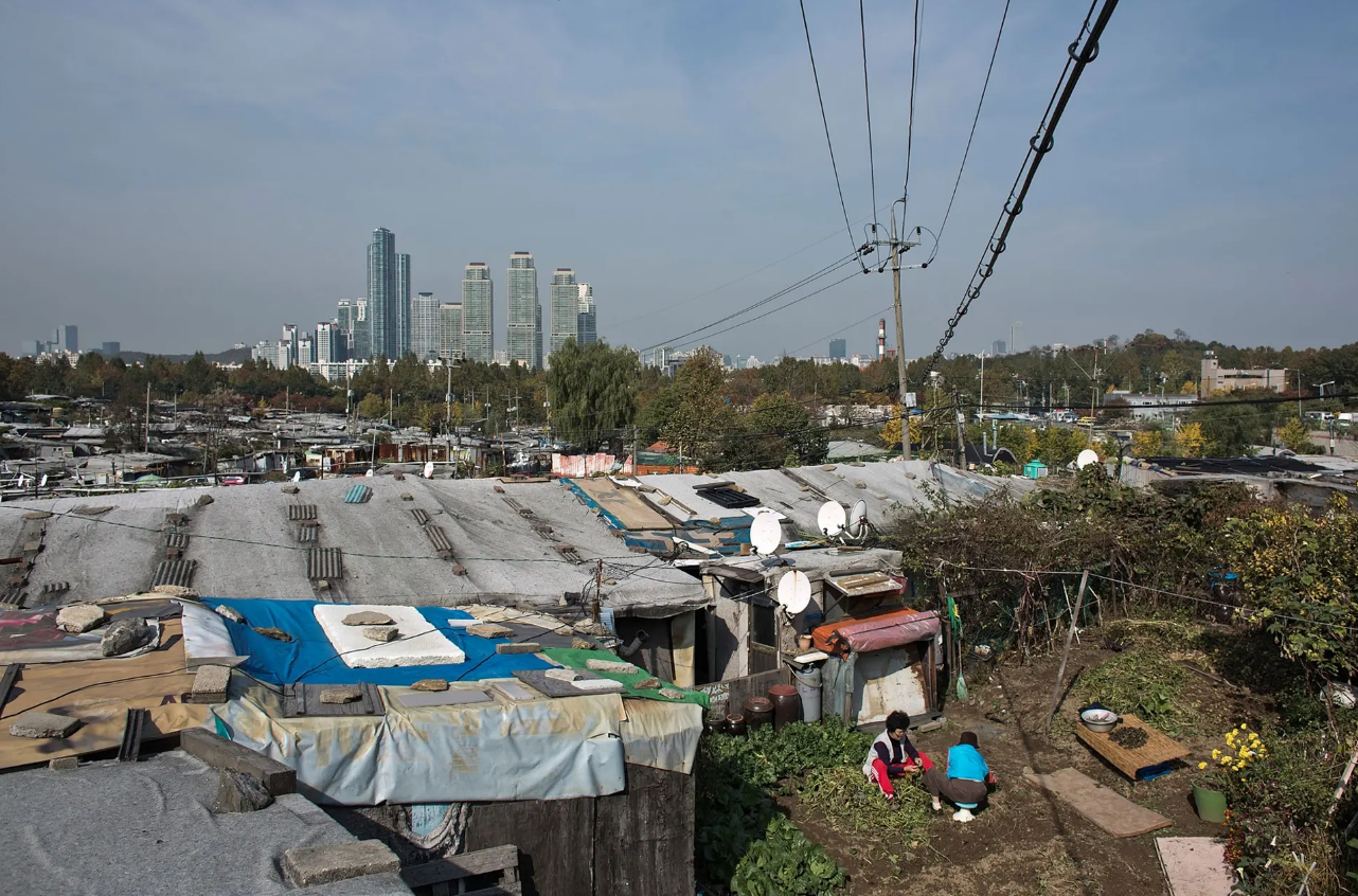 Làng mặt trăng ở Hàn Quốc cho thấy một góc nhìn khác về một Seoul hoa lệ - Ảnh 3. Làng mặt trăng ở Hàn Quốc cho thấy một góc nhìn khác về một Seoul hoa lệ - Ảnh 3.