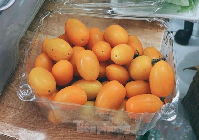 Người Hà Nội phát sốt với những loại rau quả đẹp không nỡ ăn - Ảnh 2.