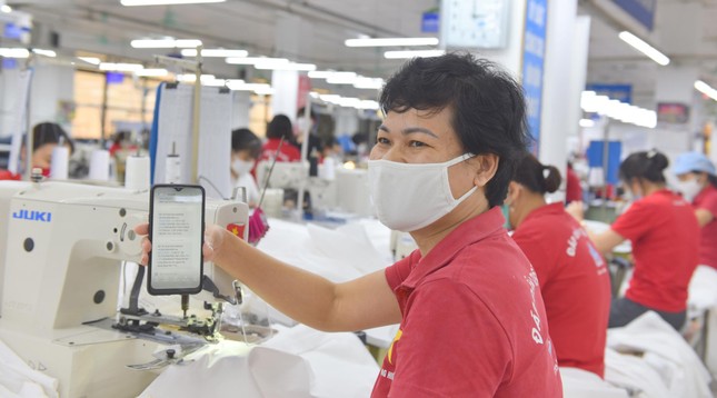 Bảo hiểm thất nghiệp hỗ trợ người mất việc làm - Ảnh 1. Bảo hiểm thất nghiệp hỗ trợ người mất việc làm - Ảnh 1.