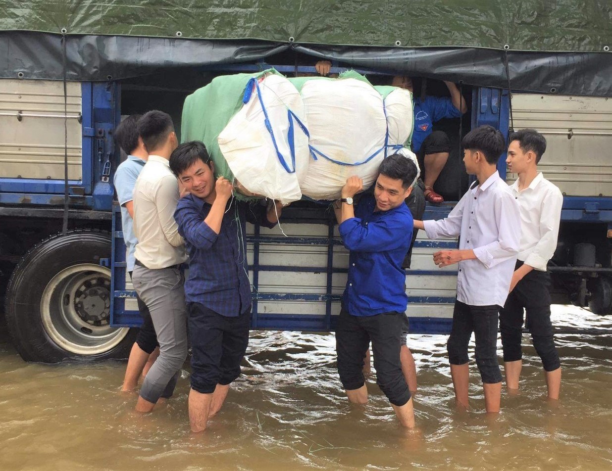 PGS.TS Trần Đình Thiên: Phụng sự xã hội, đất nước là một tam giác có 3 cạnh chứ không phải đường một chiều! - Ảnh 10.